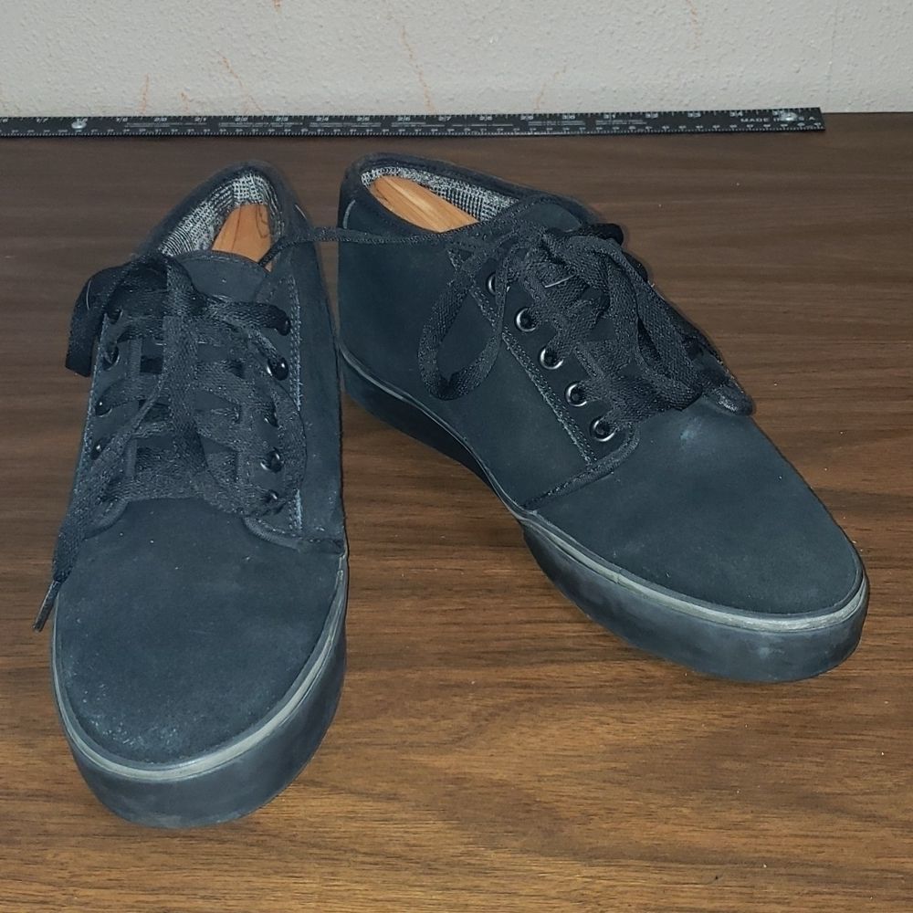 Etnies RVM‎ Mid Skateboarding Sneakers Shoes 9